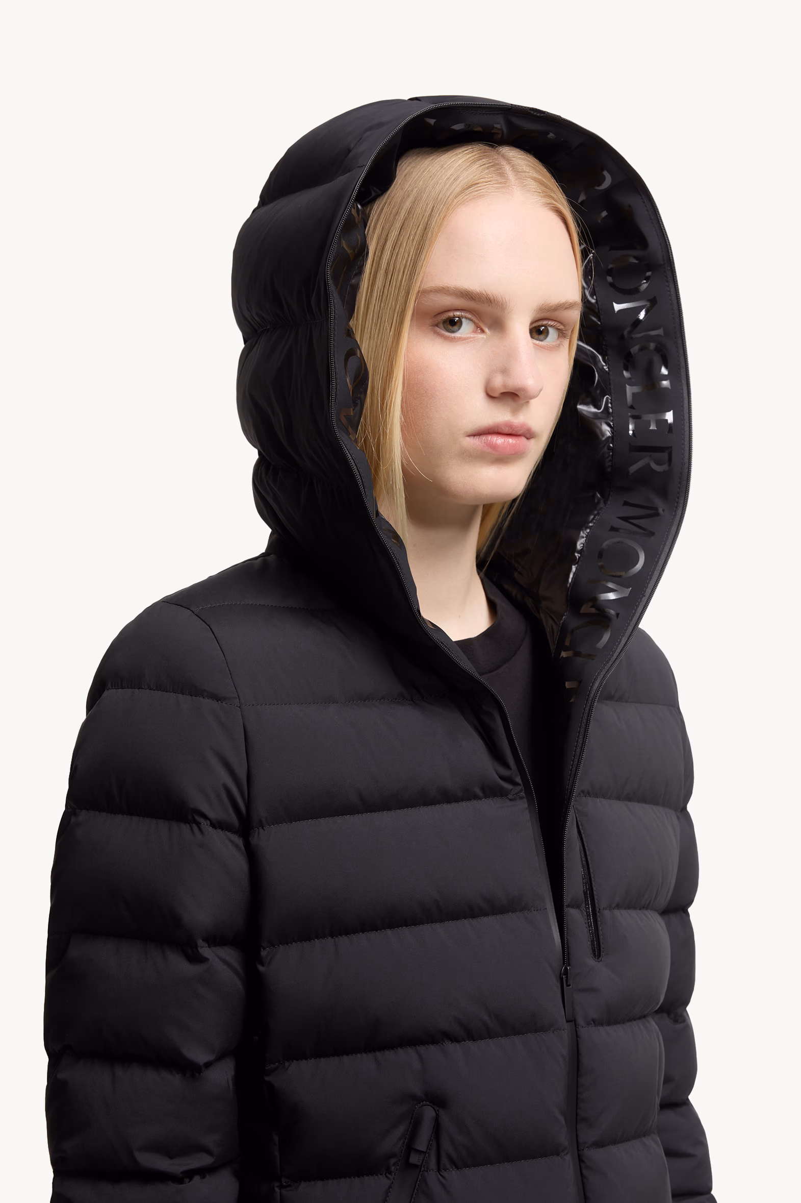 Herbe Hooded Short Down Jacket Women Black Moncler 6
